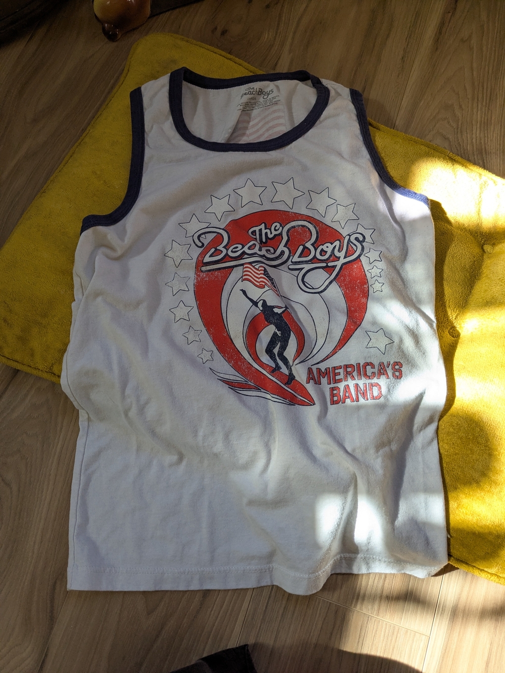 Vtg The Beach Boys White Graphic Tank Top - Americana Surf Design